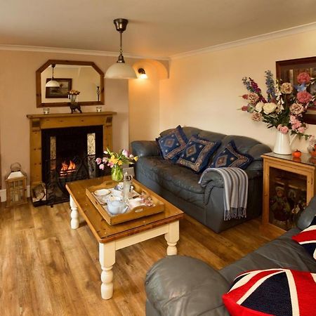 Vine Cottage Penpillick Экстерьер фото