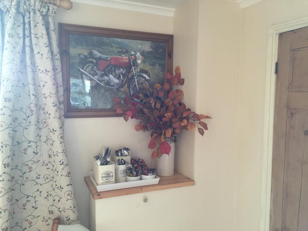 Vine Cottage Penpillick Экстерьер фото