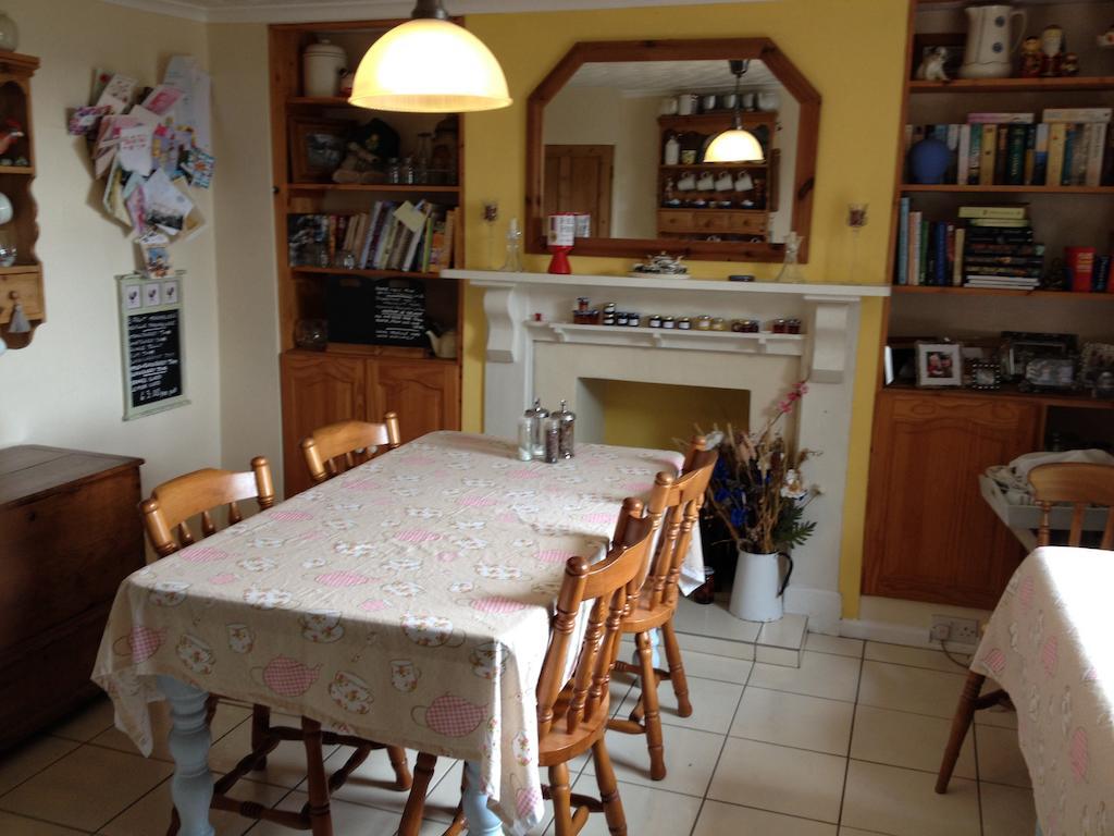 Vine Cottage Penpillick Экстерьер фото